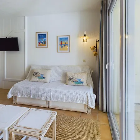 450m De La Plage, En Pour 4 Apartment *