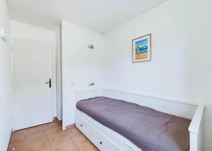 450m De La Plage, En Pour 4 *