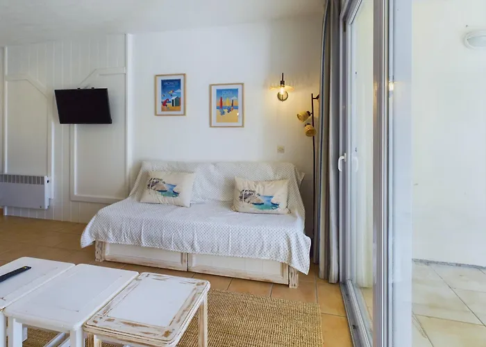 450m De La Plage, En Pour 4 Apartment *